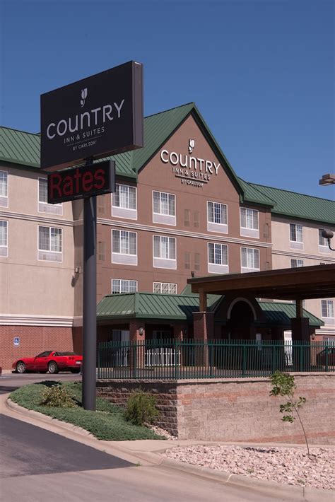 country inn and suites rapid city.